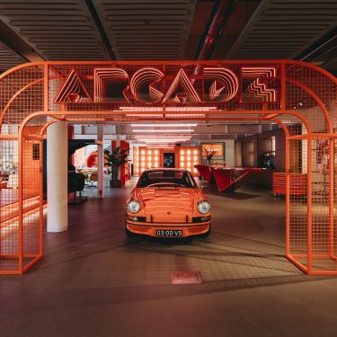 Porsche Arcade card event half
